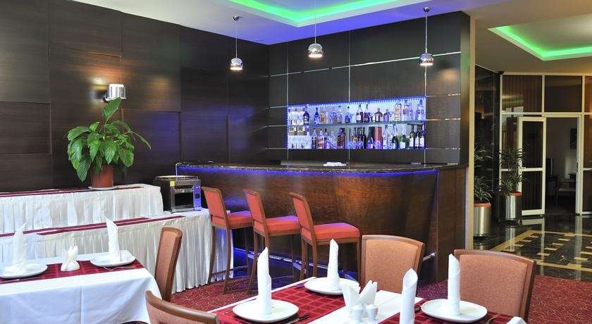 Inn Ozz Astana 레스토랑 사진